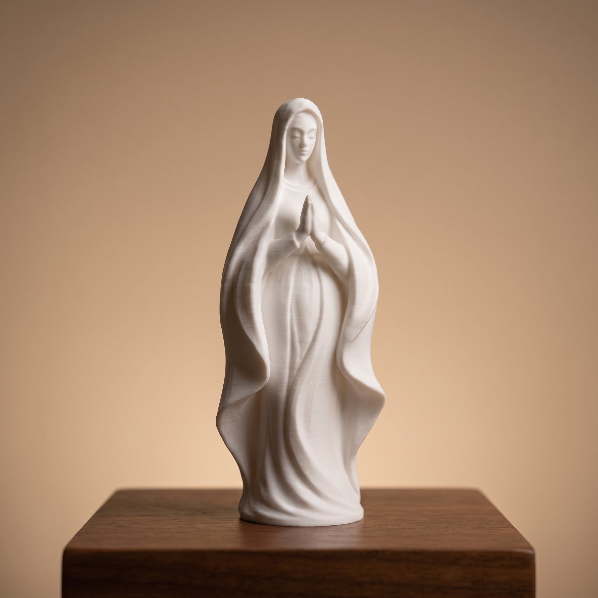 Estátua Nossa Senhora das Graças